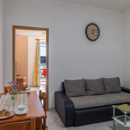 House Ra Ica - One Bedroom With Terrace And Sea View 2 * Molunat