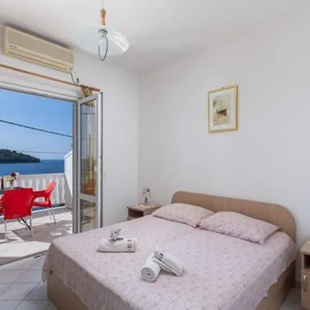 House Ra Ica - One Bedroom With Terrace And Sea View 2 Daire