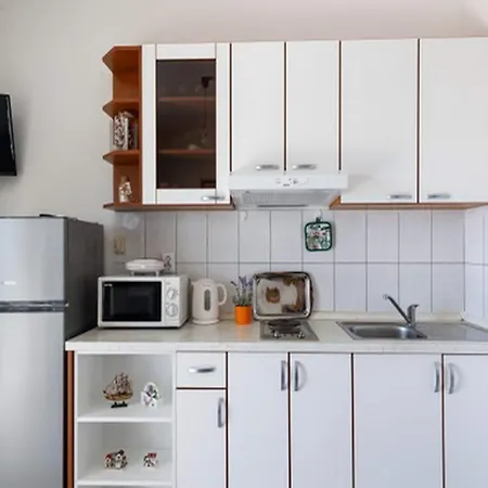 Daire House Ra Ica - One Bedroom With Terrace And Sea View 2 Molunat