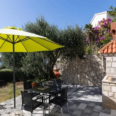 Apartman House Ra Ica - One Bedroom With Terrace And Sea View 2