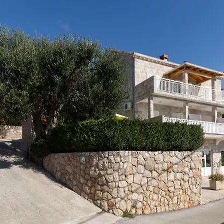 Daire House Ra Ica - One Bedroom With Terrace And Sea View 2 Molunat