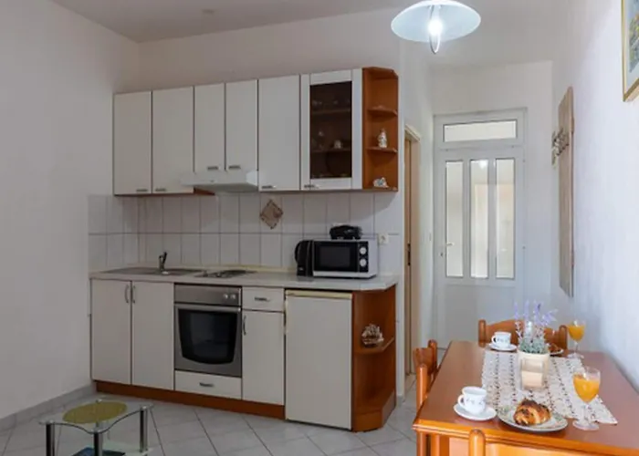 Apartment House Ra Ica - One Bedroom With Terrace And Sea View 2 Molunat