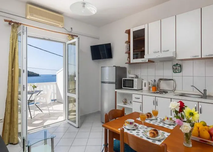 Apartment House Ra Ica - One Bedroom With Terrace And Sea View 2